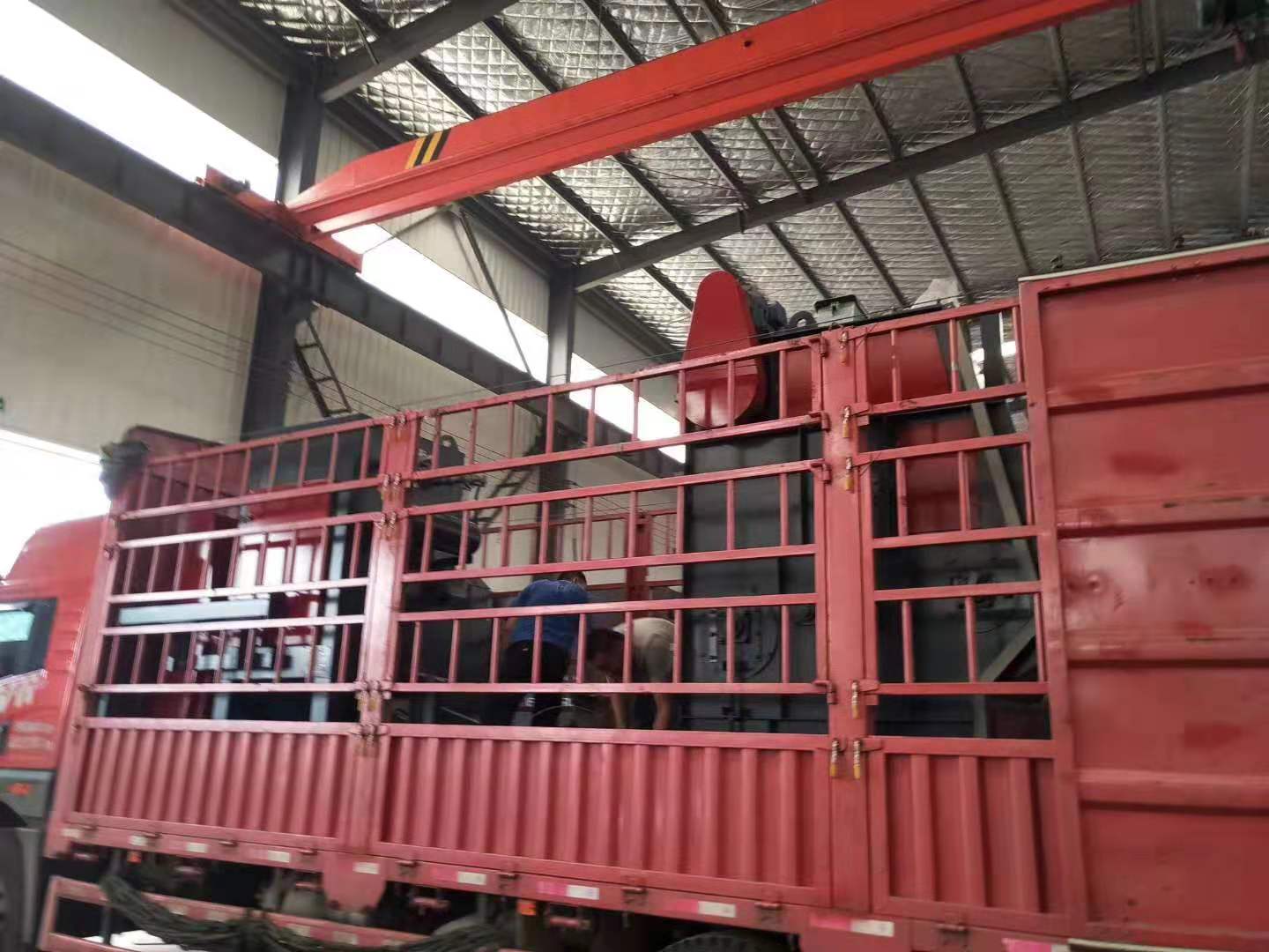 佳木斯市吊鉤式拋丸機_佳木斯市吊鉤式拋丸除銹清理機_佳木斯市吊鉤式噴砂機_佳木斯市吊鉤式噴丸設(shè)備有哪些優(yōu)點？